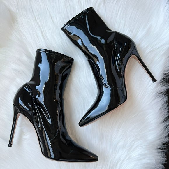 Gianvito Rossi Women's Black Imogen Bootie 105 Vinyl Size 38.5 - Picture 6 of 12